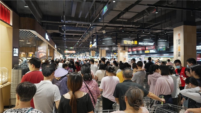 开云电竞app:永辉胖东来模式落地惠安：县域商业升级的泉州样本(图11)