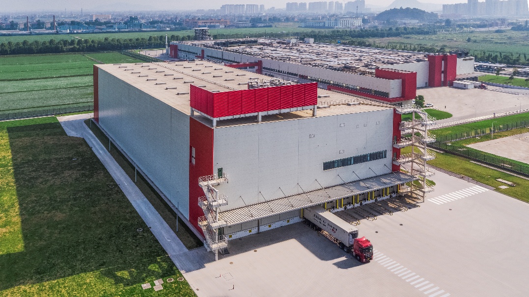 开云电竞网站:以匠心求品质费列罗以卓越高标准筑牢食安防线(图1)