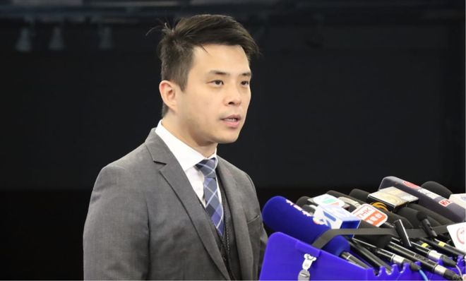 香港6旬无业汉为报复将加尿汽水混入超市货架(图2)