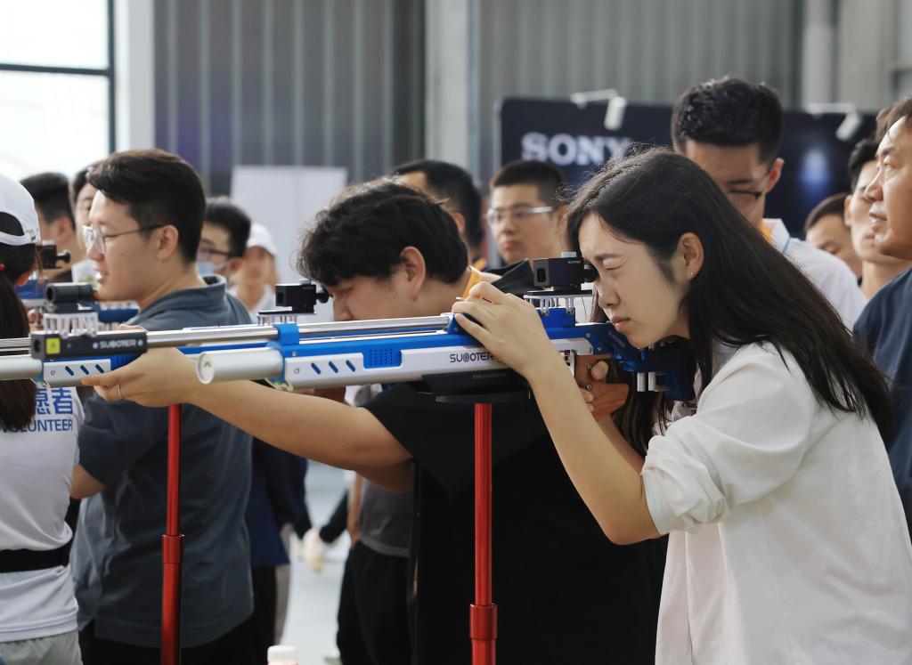 新华全媒＋丨服贸会上的科技新看点(图3)