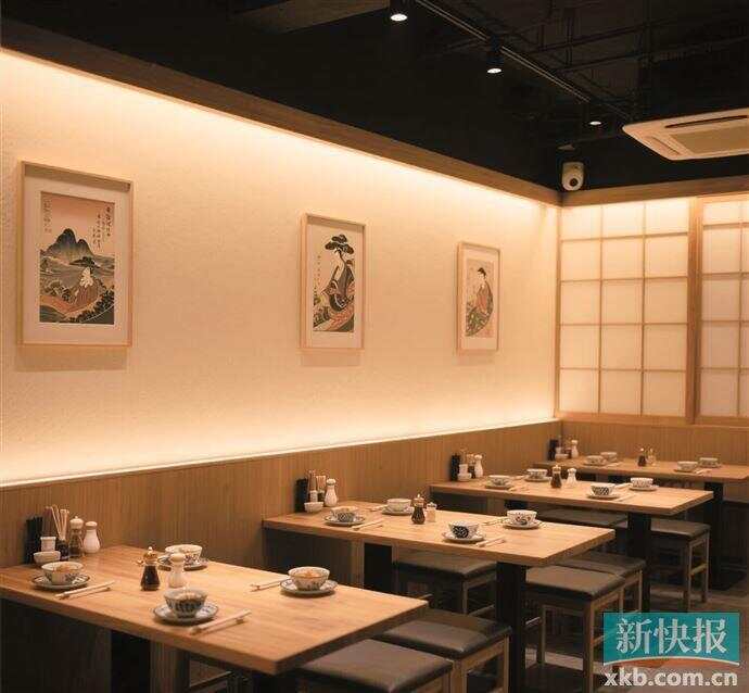 开云电竞入口:外卖商家拿“照骗”撑门面实际藏身城中村深巷卫生状况堪忧(图2)