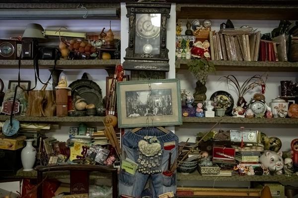 开云电竞app:当年轻人走进二手市场：“买二手是年轻人更聪明的选择”(图4)