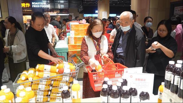 开云电竞:从1到7：永辉“胖改”门店点亮郑州城市幸福指数持续攀升(图3)