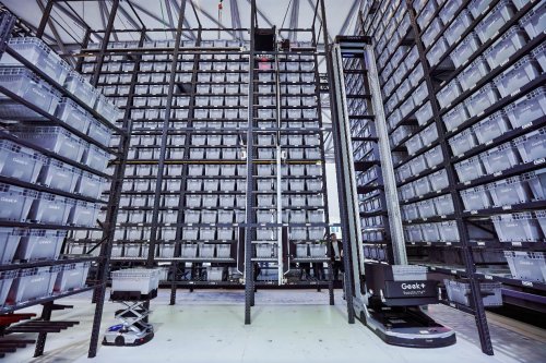 开云电竞:CeMAT重磅！极智嘉发布具身智能新作引领全流程无人仓新纪元(图5)