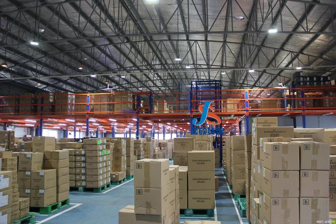 开云电竞:覆盖五大核心领域｜金硕仓储定制方案破解全行业仓储痛点(图1)