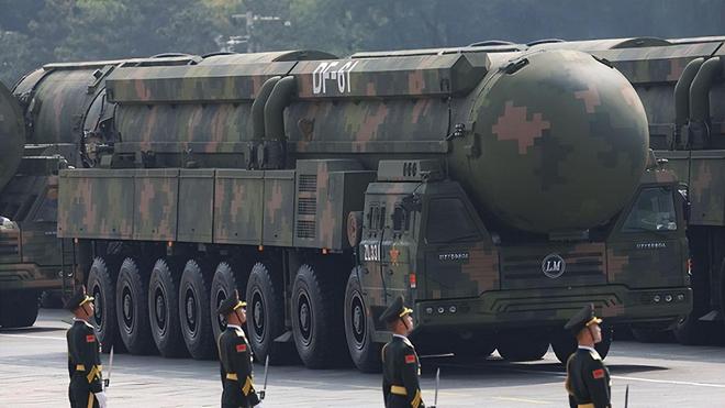 开云电竞:美军官发出“预警”必须保护中国港口否则超市货架又要空了(图5)