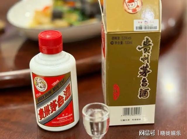 开云电竞入口:一年蒸发10亿从刷屏到货架积灰江小白的文案神话为何碎了？(图3)