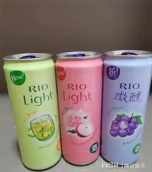 开云电竞入口:一年蒸发10亿从刷屏到货架积灰江小白的文案神话为何碎了？(图8)