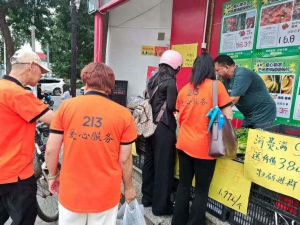 开云电竞:从田间到货架的“鲜”活传递：213集市单品爆卖背后的源产地筛选与品控体系(图3)