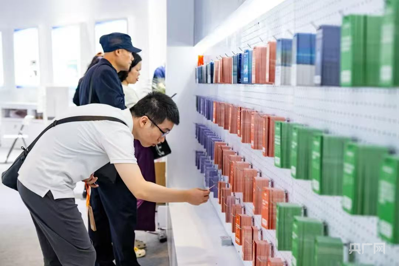 开云电竞入口:高交会“老友记”：这家研究院连续20年“打卡”把成果摆上货架！(图2)