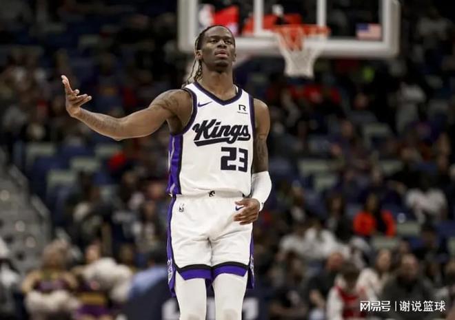 开云电竞网站:FW支招湖人交易来8+2工兵二年级射手上货架再送一个次轮签？(图2)