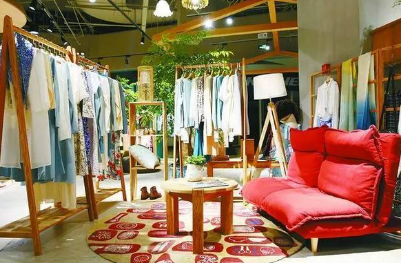 淘品牌开开云电竞到线下店到底怎么样(图4)