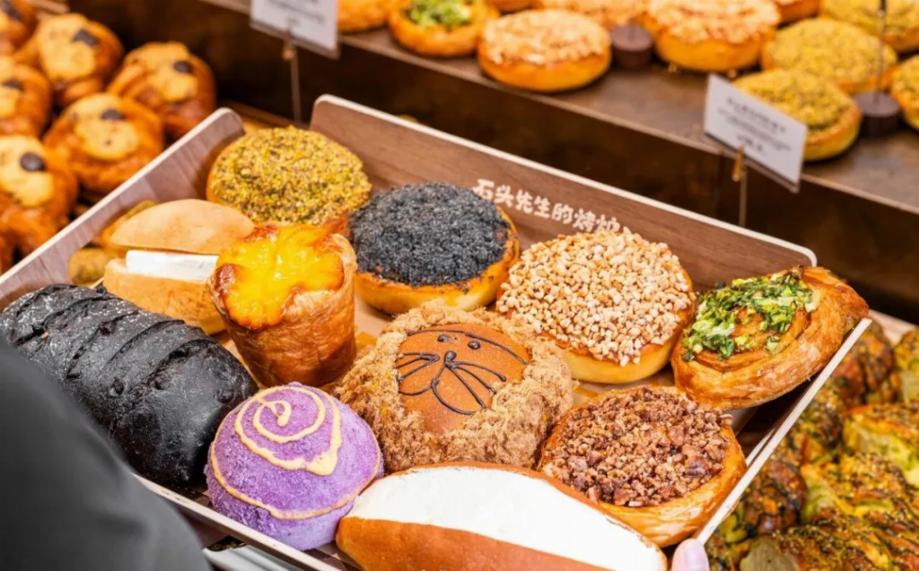 韧性增长持续进化石头先生的烤炉成功斩获2025第六届TBI杰出品牌创新奖！(图6)