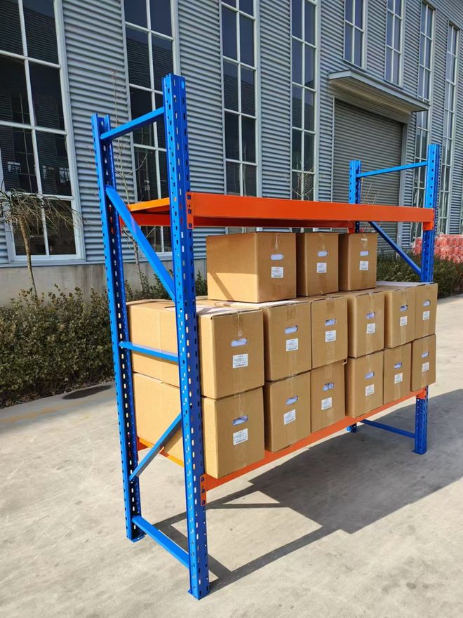 仓库置物架怎么选？从材质到厂家一篇看懂仓储货架的选购门道(图1)