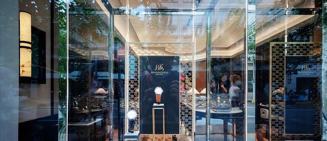 开云电竞网站:毛主席时代的十大名牌如今还有多少能买到？(图5)