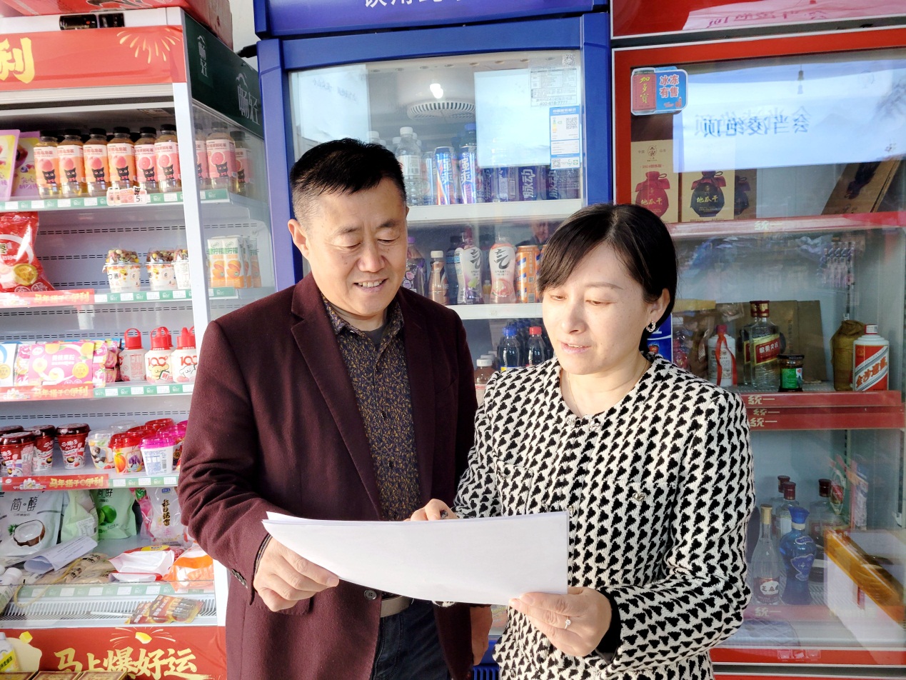 “心”火相传：巾帼花开云电竞开别样红(图1)